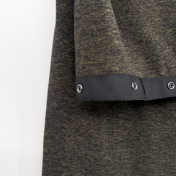 Lululemon Lululemon Vinyasa Scarf (Rulu) in Heathered Utilitarian Green One Size - Picture 6 of 8